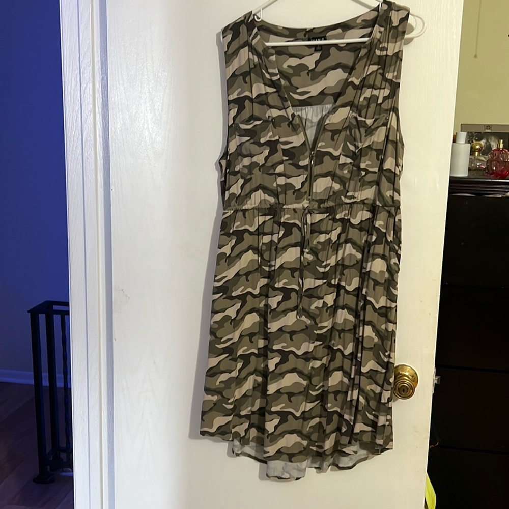 Torrid size 1 camo dress